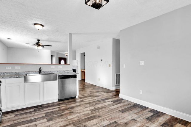 7505 Hemrich Drive, Canal Winchester, OH 43110