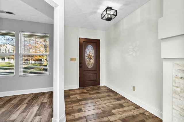 7505 Hemrich Drive, Canal Winchester, OH 43110