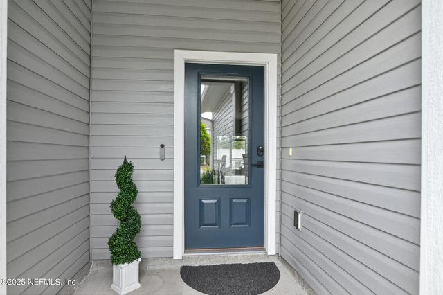 13943 MOLINA Drive, Jacksonville, FL 32256