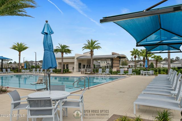 13943 MOLINA Drive, Jacksonville, FL 32256