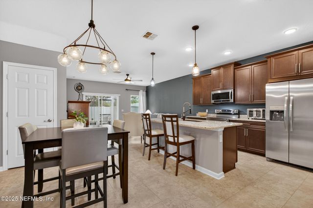 13943 MOLINA Drive, Jacksonville, FL 32256