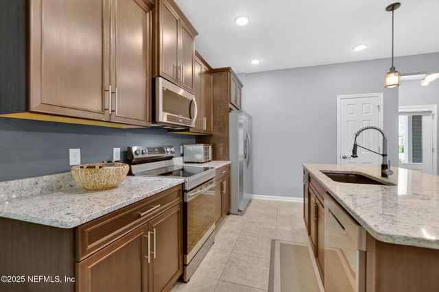 13943 MOLINA Drive, Jacksonville, FL 32256