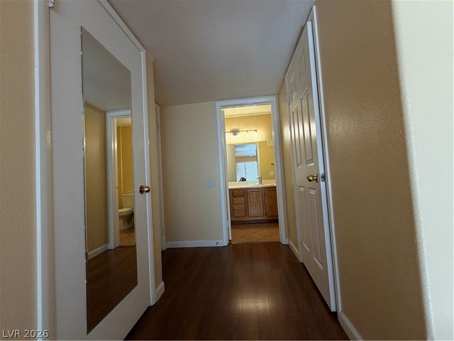 4955 Lindell Road 203, Las Vegas, NV 89118