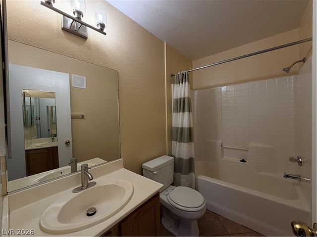 4955 Lindell Road 203, Las Vegas, NV 89118