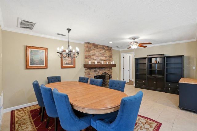 2207 WILLOWBROOK DR, Clearwater, FL 33764