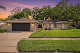 2207 WILLOWBROOK DR, Clearwater, FL 33764