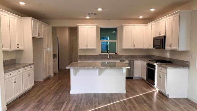 2934 Wheat Grass Street, Sacramento, CA 95833