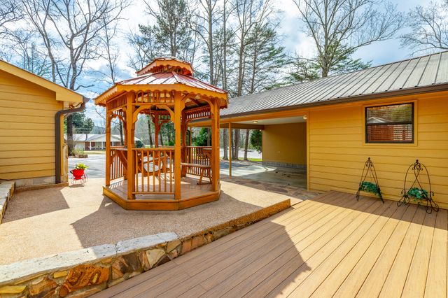 9973 Miller Road, Soddy Daisy, TN 37379