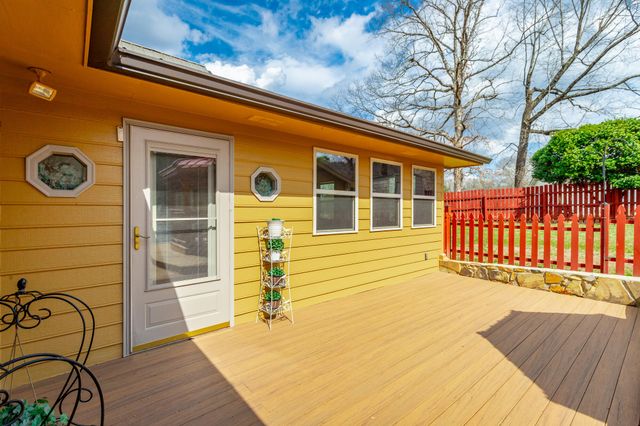 9973 Miller Road, Soddy Daisy, TN 37379