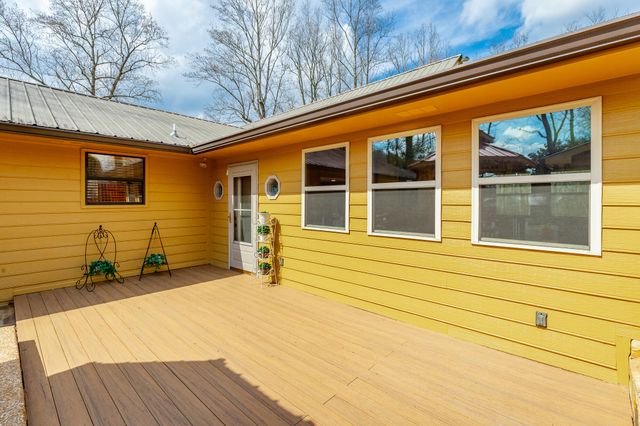 9973 Miller Road, Soddy Daisy, TN 37379