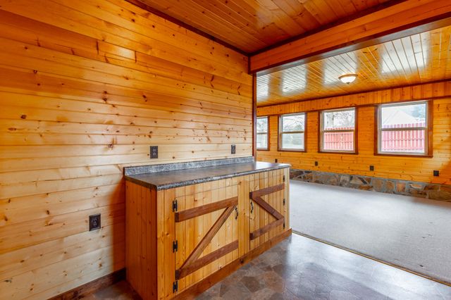 9973 Miller Road, Soddy Daisy, TN 37379