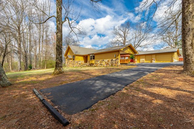 9973 Miller Road, Soddy Daisy, TN 37379