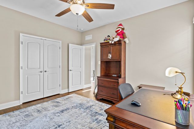 294 Brunswick Circle, Versailles, KY 40383