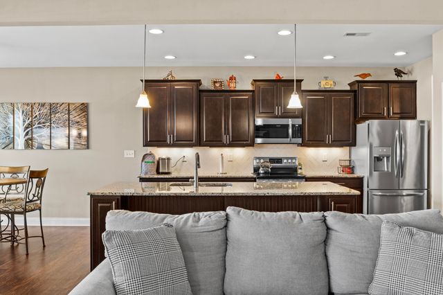 294 Brunswick Circle, Versailles, KY 40383