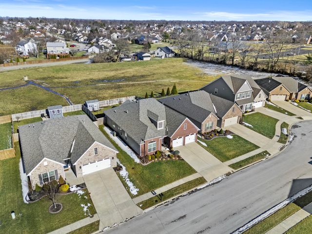 294 Brunswick Circle, Versailles, KY 40383