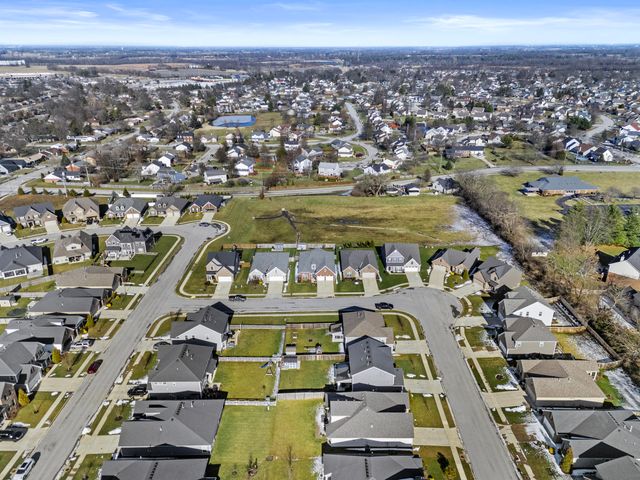 294 Brunswick Circle, Versailles, KY 40383