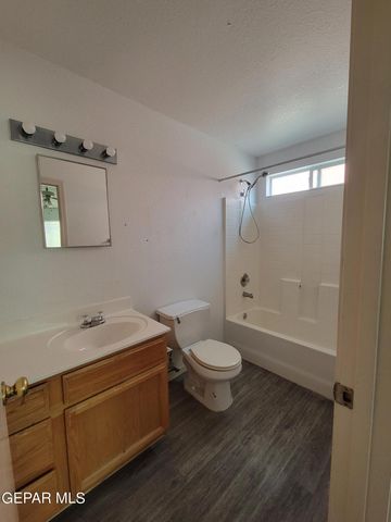 5777 RICK HUSBAND Drive, El Paso, TX 79934