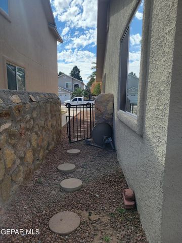 5777 RICK HUSBAND Drive, El Paso, TX 79934