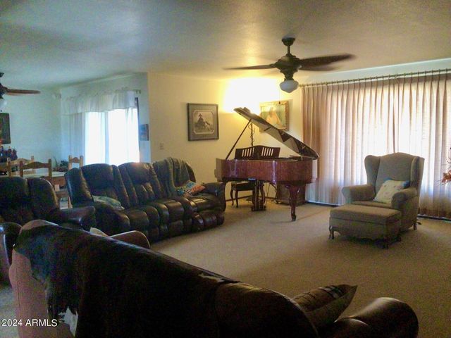 3418 W COX Road, Willcox, AZ 85643