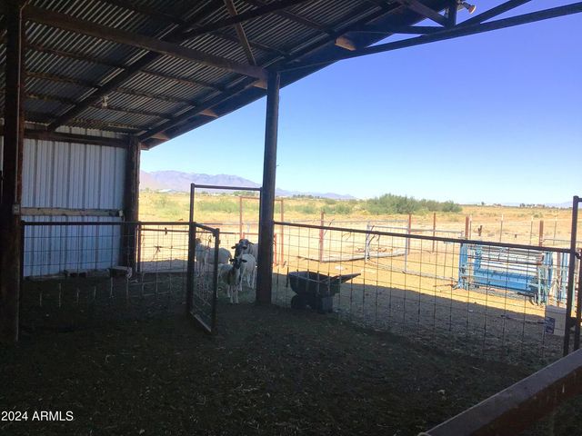 3418 W COX Road, Willcox, AZ 85643