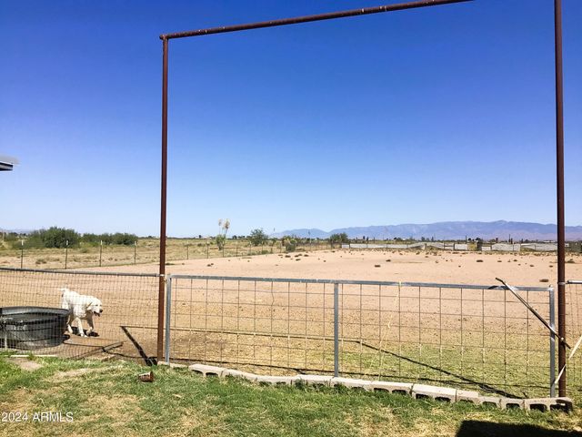 3418 W COX Road, Willcox, AZ 85643