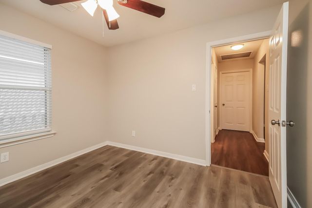 5016 Asia Lane, Dickinson, TX 77539