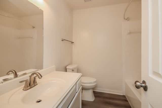 5016 Asia Lane, Dickinson, TX 77539
