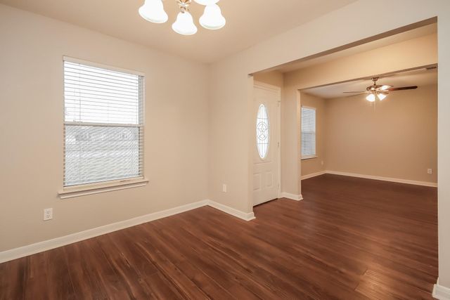 5016 Asia Lane, Dickinson, TX 77539