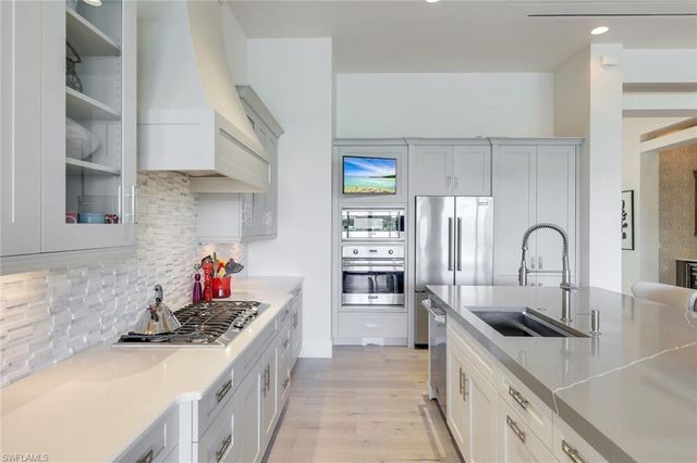 16816 Brightling WAY, Naples, FL 34110