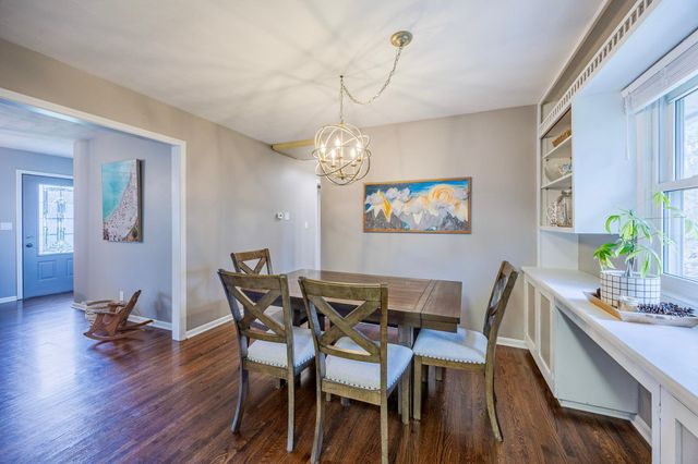 1782 Onacrest Curve, Maplewood, MN 55117