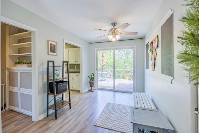 1782 Onacrest Curve, Maplewood, MN 55117
