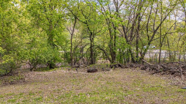 1782 Onacrest Curve, Maplewood, MN 55117