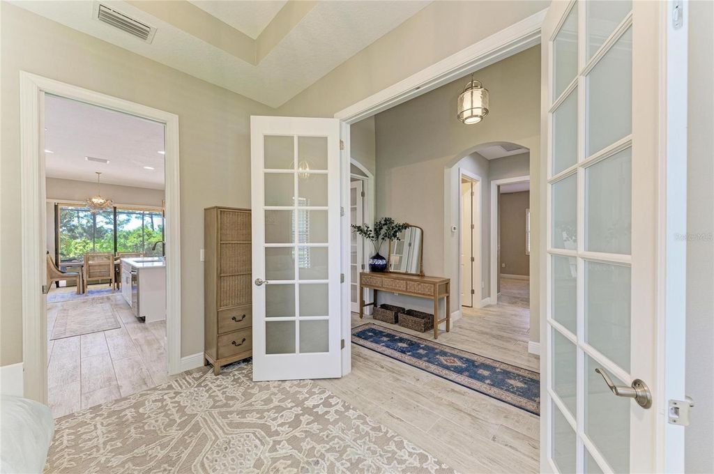 Image 49 of property listing at 10363 MEDJOOL DRIVE, Venice, FL 34293