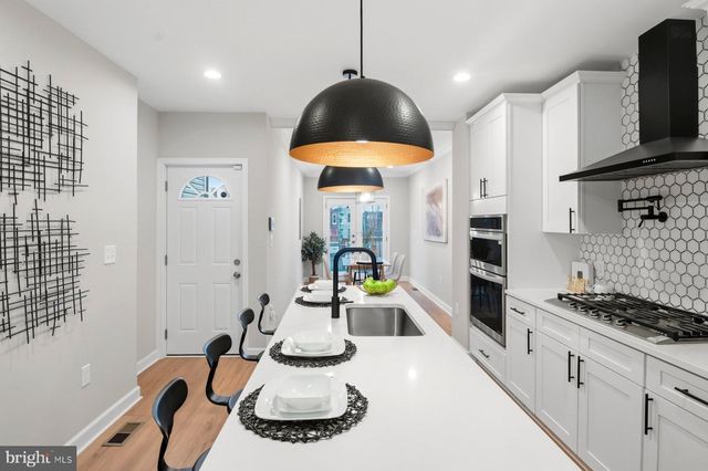 1028 N FULTON AVE, Baltimore, MD 21217