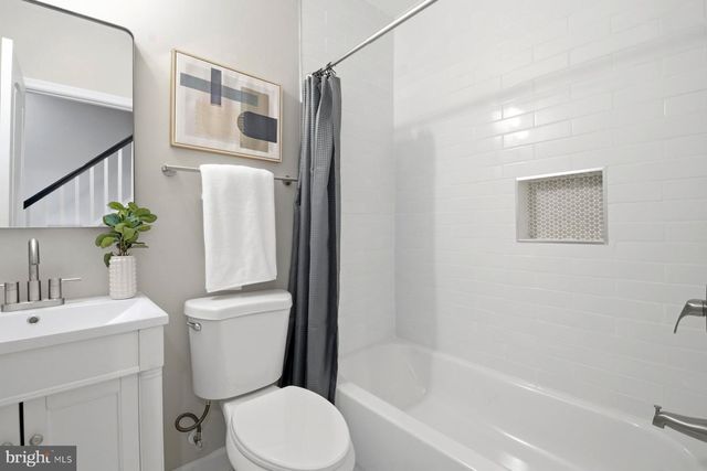 1028 N FULTON AVE, Baltimore, MD 21217