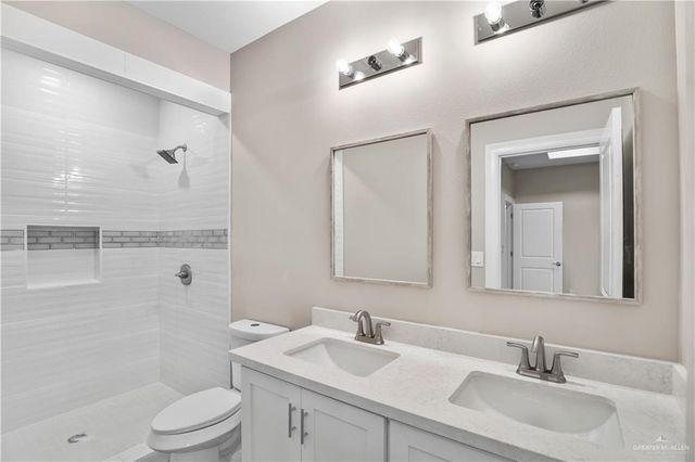 2298 Via Roma Road, Weslaco, TX 78596