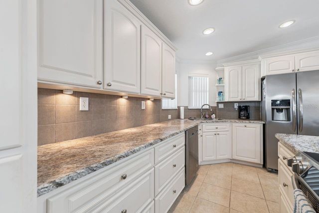 6636 WESTCHESTER DRIVE NE, Winter Haven, FL 33881