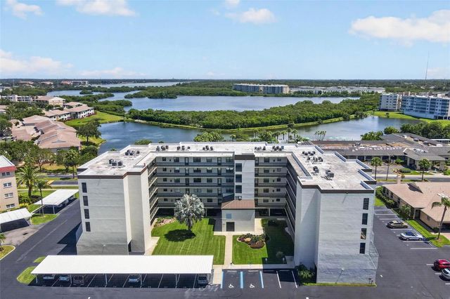 9860 62ND TERRACE N 1043, St Petersburg, FL 33708