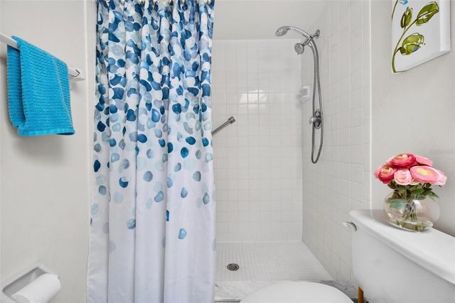 9860 62ND TERRACE N 1043, St Petersburg, FL 33708