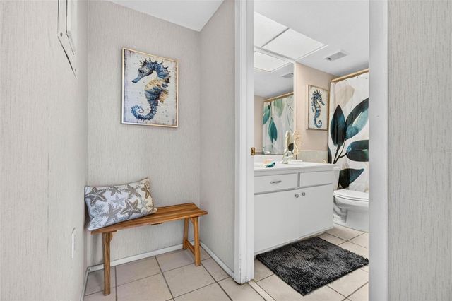9860 62ND TERRACE N 1043, St Petersburg, FL 33708