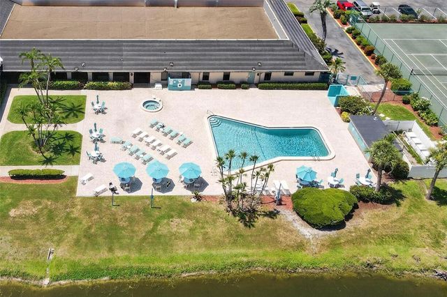 9860 62ND TERRACE N 1043, St Petersburg, FL 33708