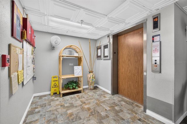 9860 62ND TERRACE N 1043, St Petersburg, FL 33708