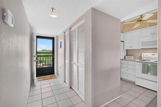 9860 62ND TERRACE N 1043, St Petersburg, FL 33708