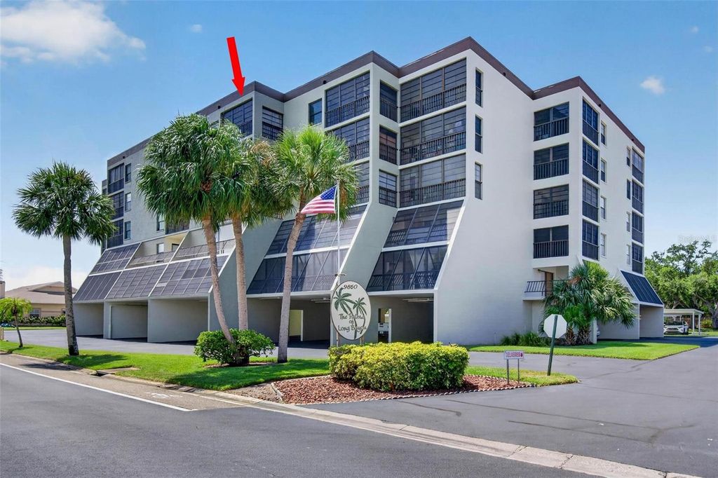 9860 62ND TERRACE N 1043, St Petersburg, FL 33708