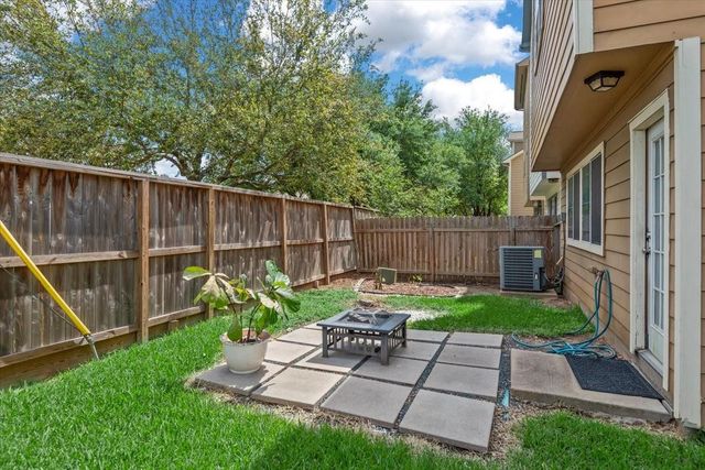 3103 Clearview Circle, Houston, TX 77025