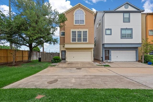 3103 Clearview Circle, Houston, TX 77025