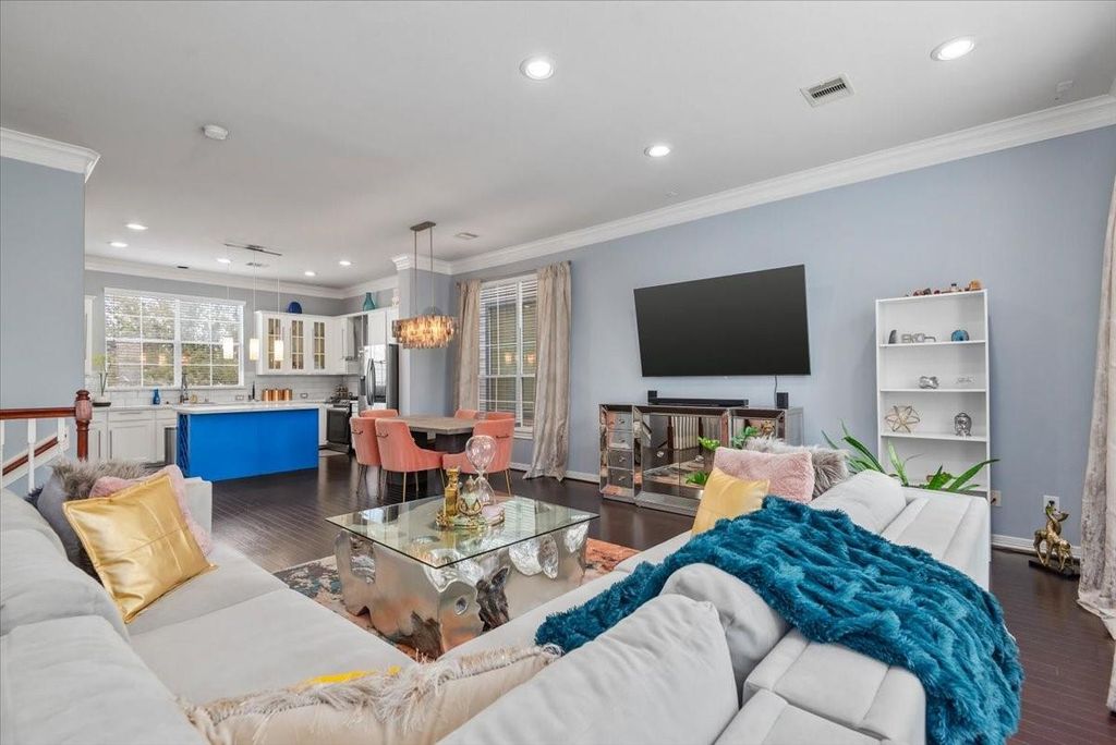 3103 Clearview Circle, Houston, TX 77025