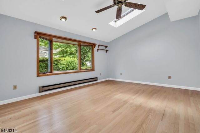 86 Portland Ave, Fanwood Boro, NJ 07023