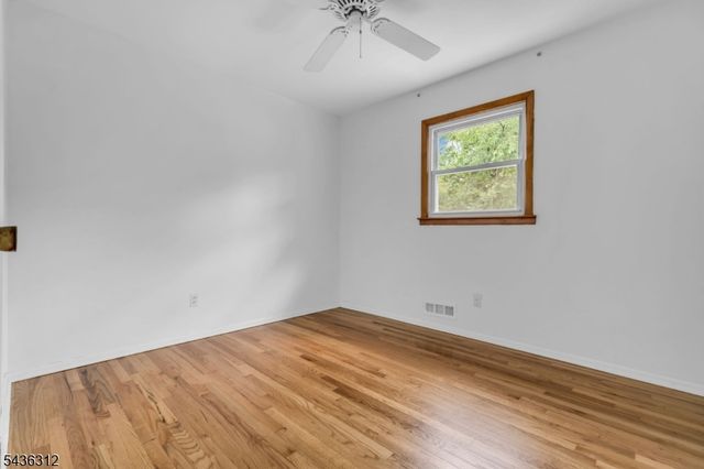 86 Portland Ave, Fanwood Boro, NJ 07023