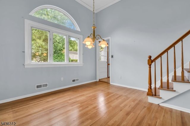 86 Portland Ave, Fanwood Boro, NJ 07023